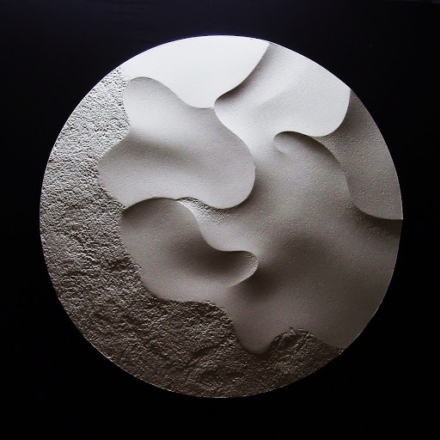 Kes�t talvet  (osa 2)
ter�s- ja lasikuituvahvisteinen kipsi 110cm, 2014